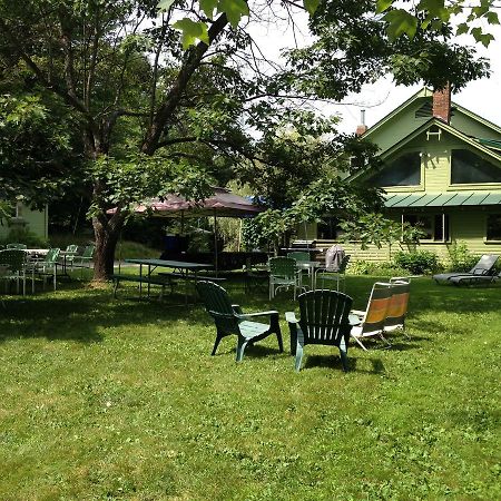 The Woods Lodge Northfield المظهر الخارجي الصورة