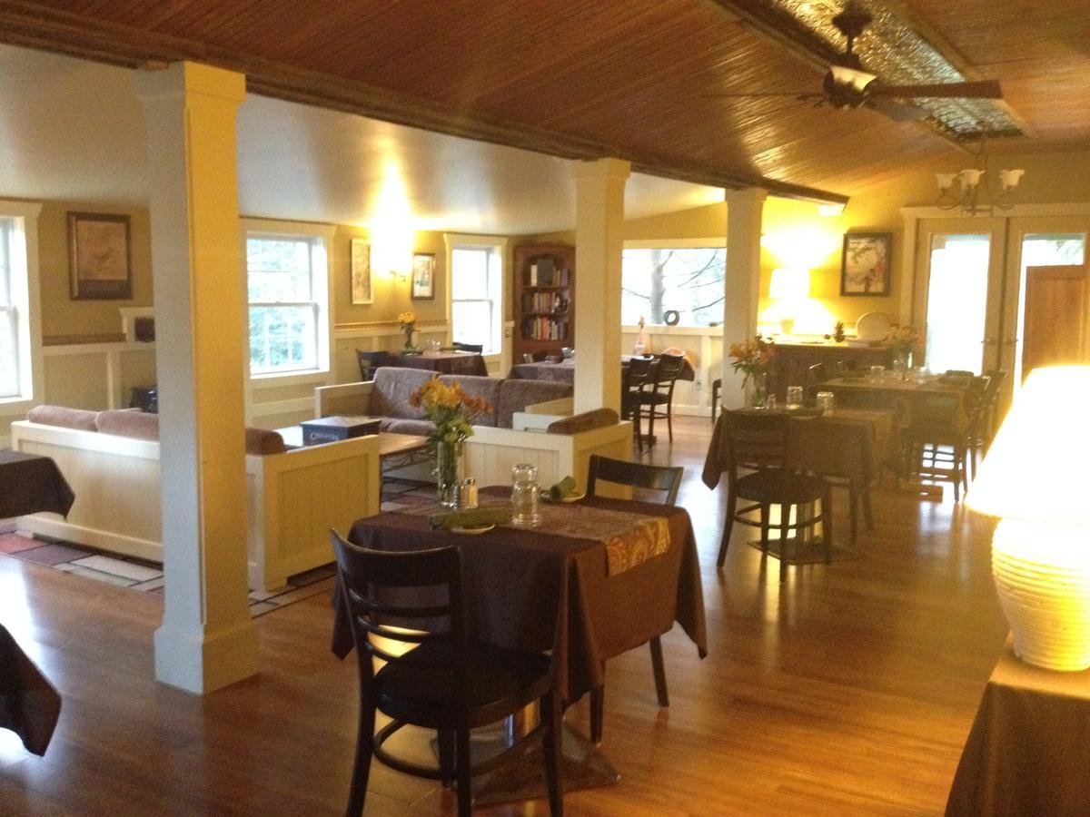 The Woods Lodge Northfield المظهر الخارجي الصورة